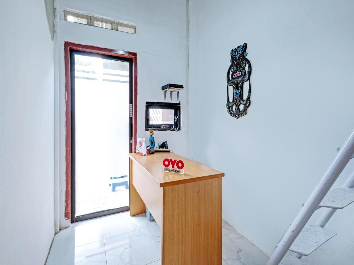Oyo 90325 Pondok Dnayu Syariah Jarakan Exteriér fotografie